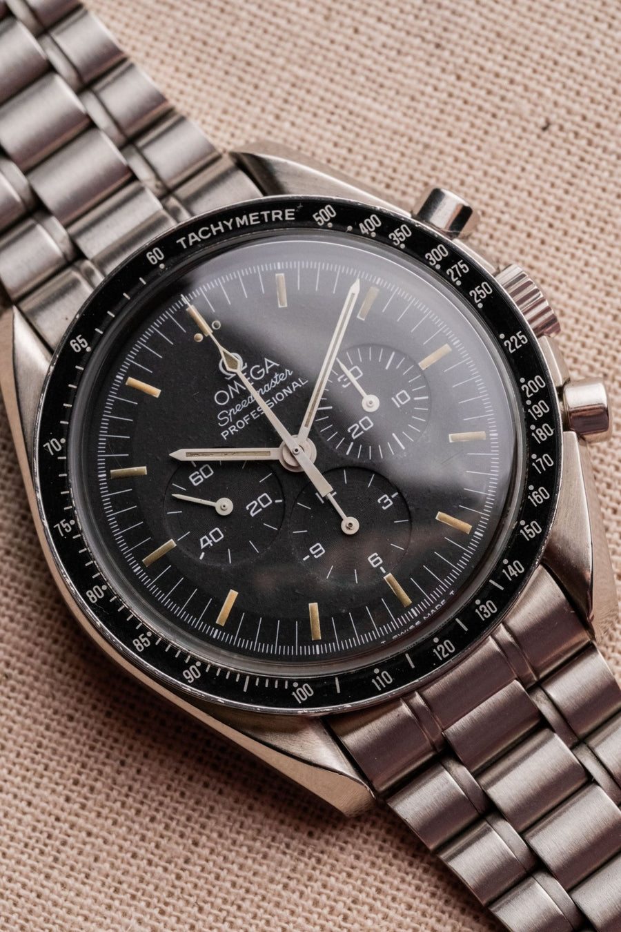 1993 OMEGA Speedmaster Professional “Moonwatch” Hesalite Ref. 3590.50 - Wristory