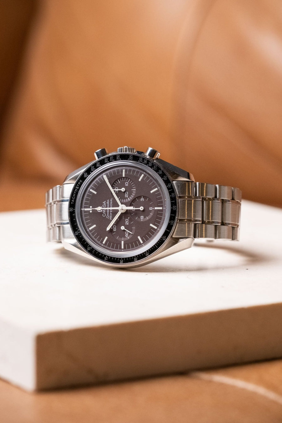 2009 Omega Speedmaster Moonwatch Chocolate Dial 311.30.42.30.13.001 - Wristory