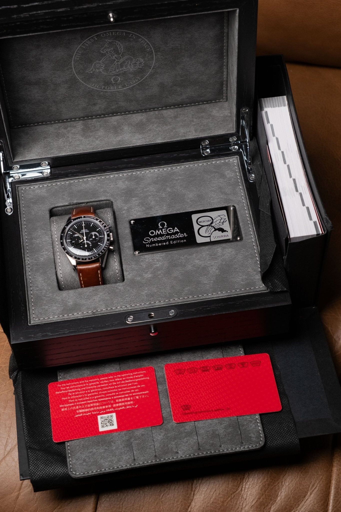 2021 OMEGA First Omega in Space “FOIS” 311.32.40.30.01.001 full set box and papers