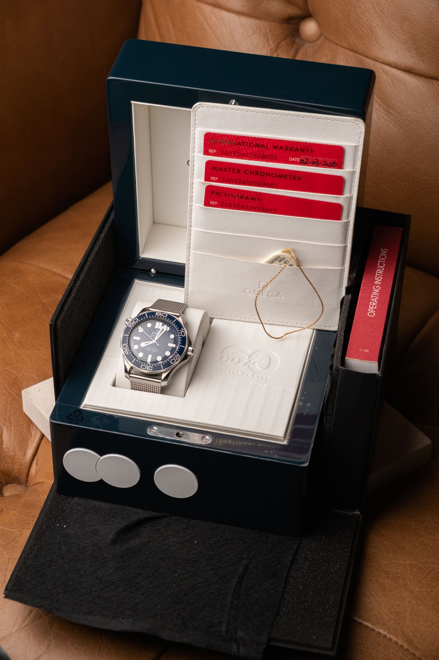 2026 Omega Seamaster Diver 300M James Bond 60th anniversary 210.30.42.20.03.002 — photo 14