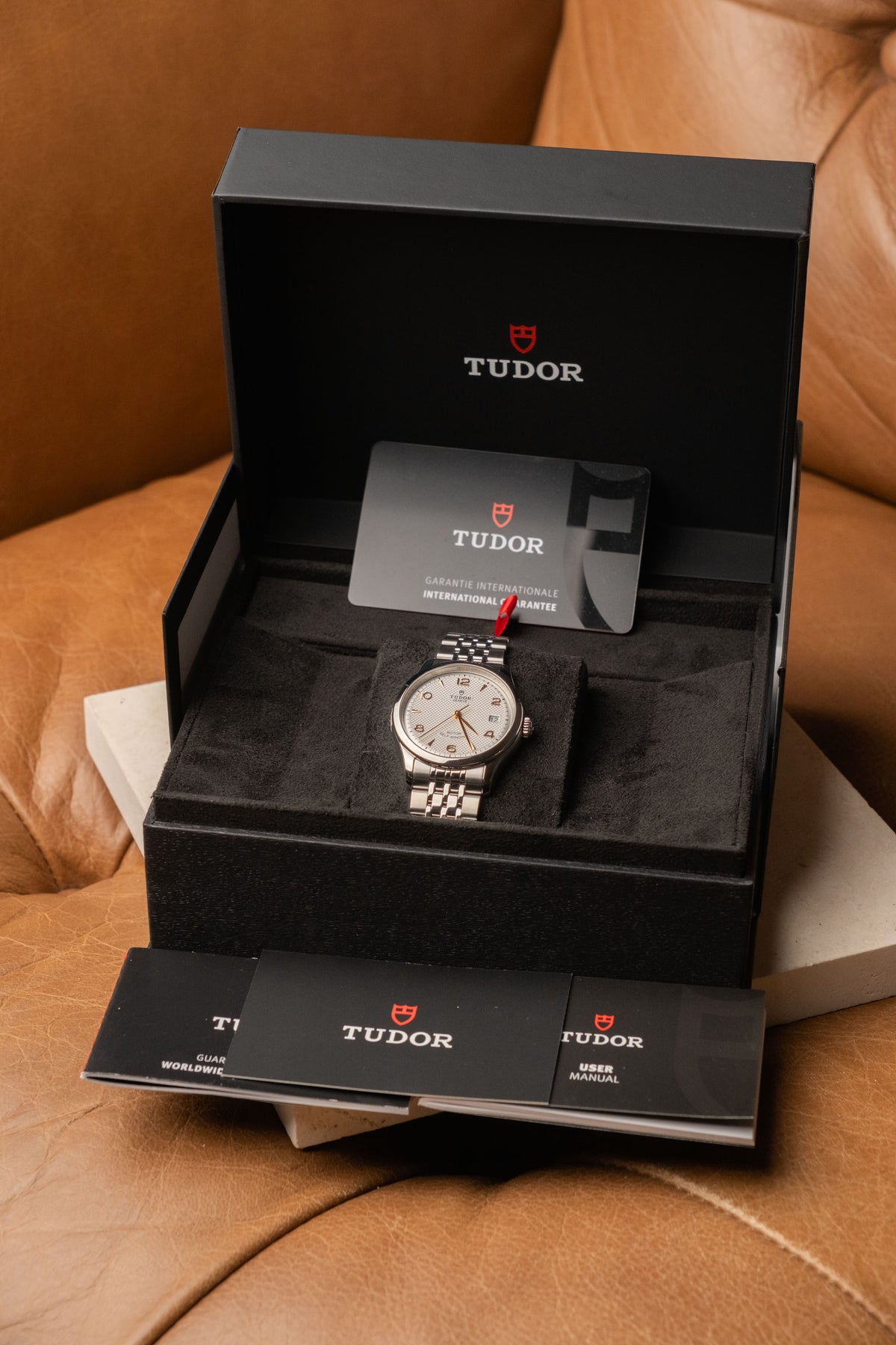 2026 Tudor 1926 White and Gold Dial Ref. 91450 — photo 10