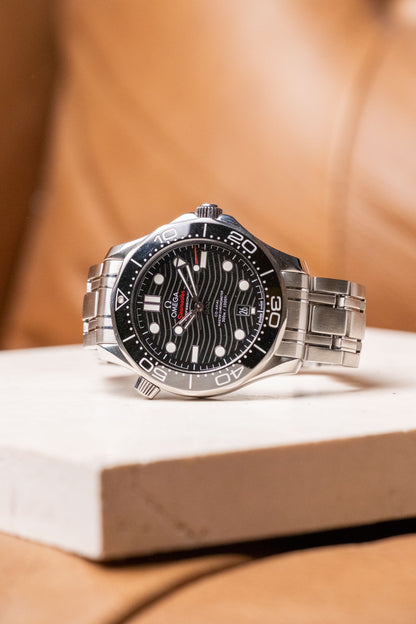 2023 Omega Seamaster Diver 300M Ref. 210.30.42.20.01.001 — photo 10