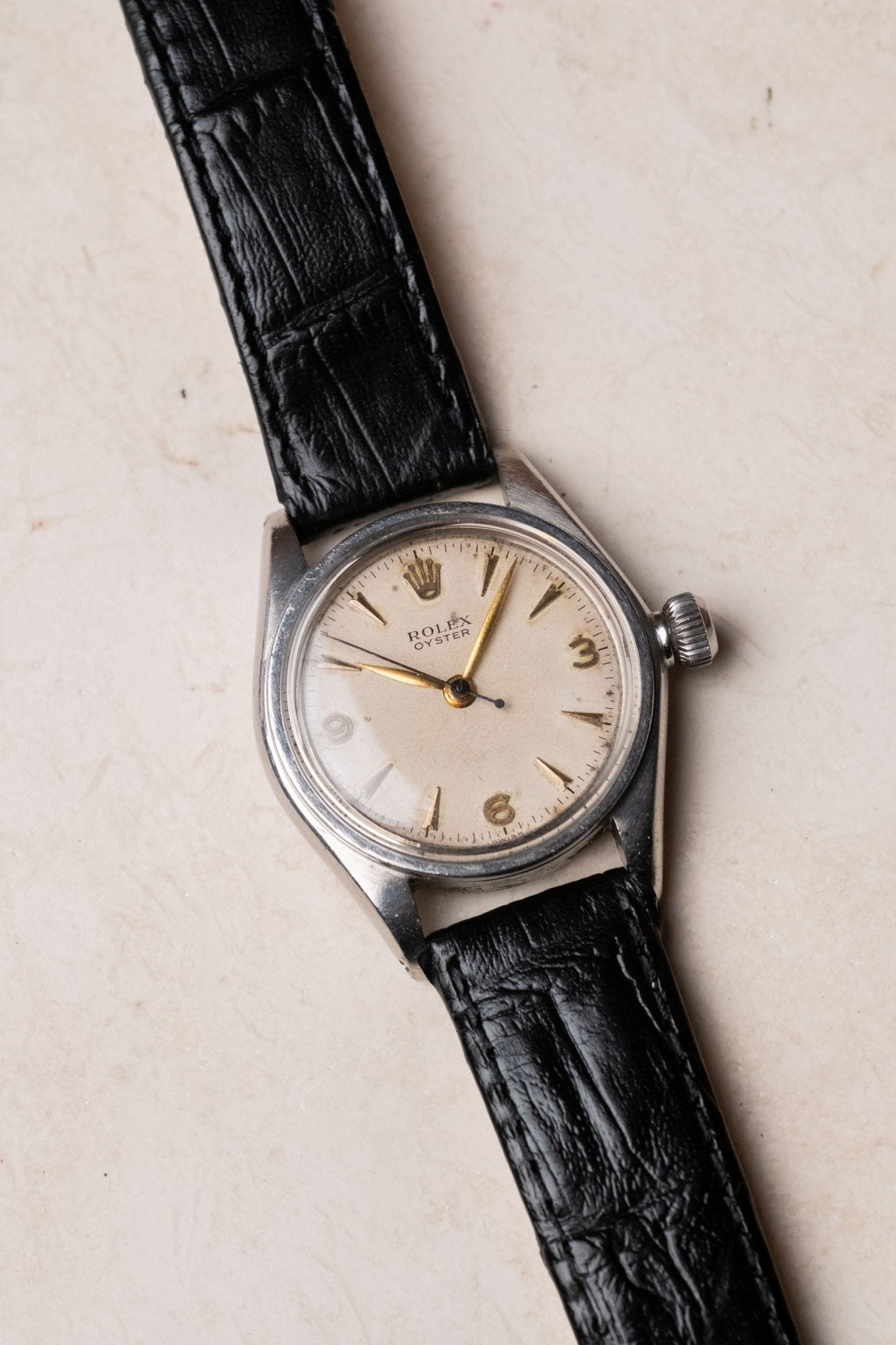 1940s Rolex Oyster White Dial Ref. 2595 Freshly Serviced - Wristory