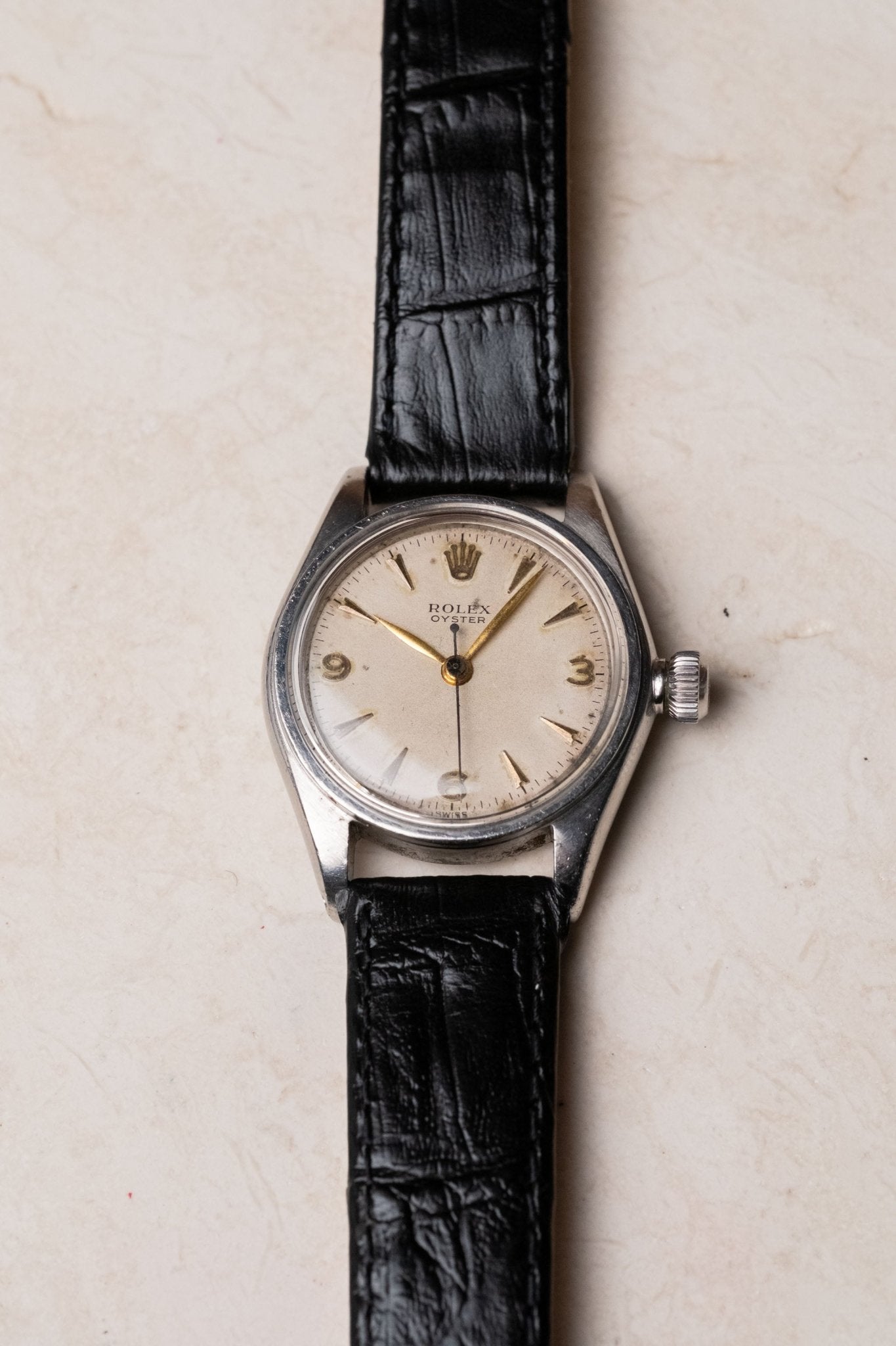 1940s Rolex Oyster White Dial Ref. 2595 Freshly Serviced - Wristory
