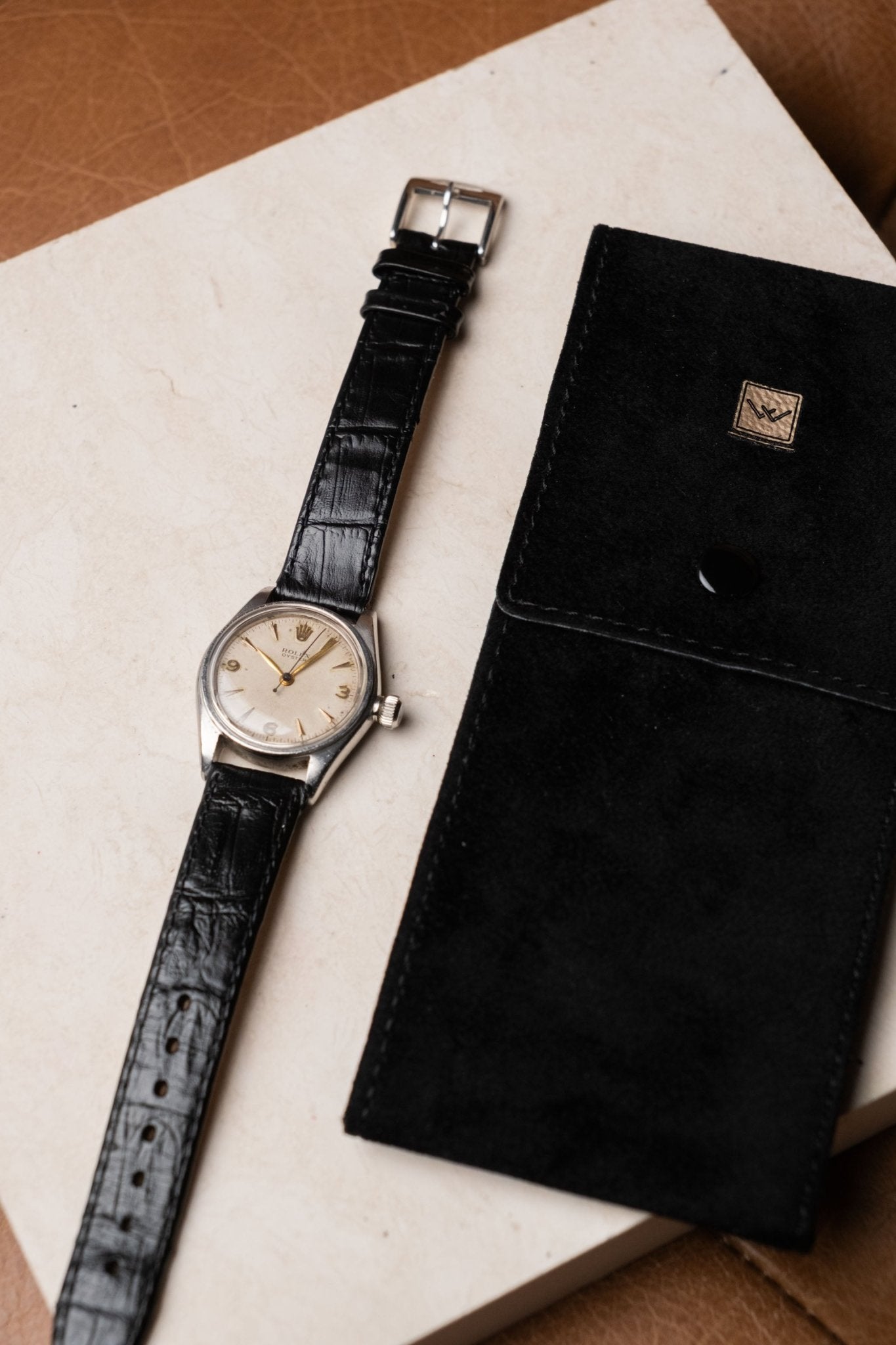1940s Rolex Oyster White Dial Ref. 2595 Freshly Serviced - Wristory