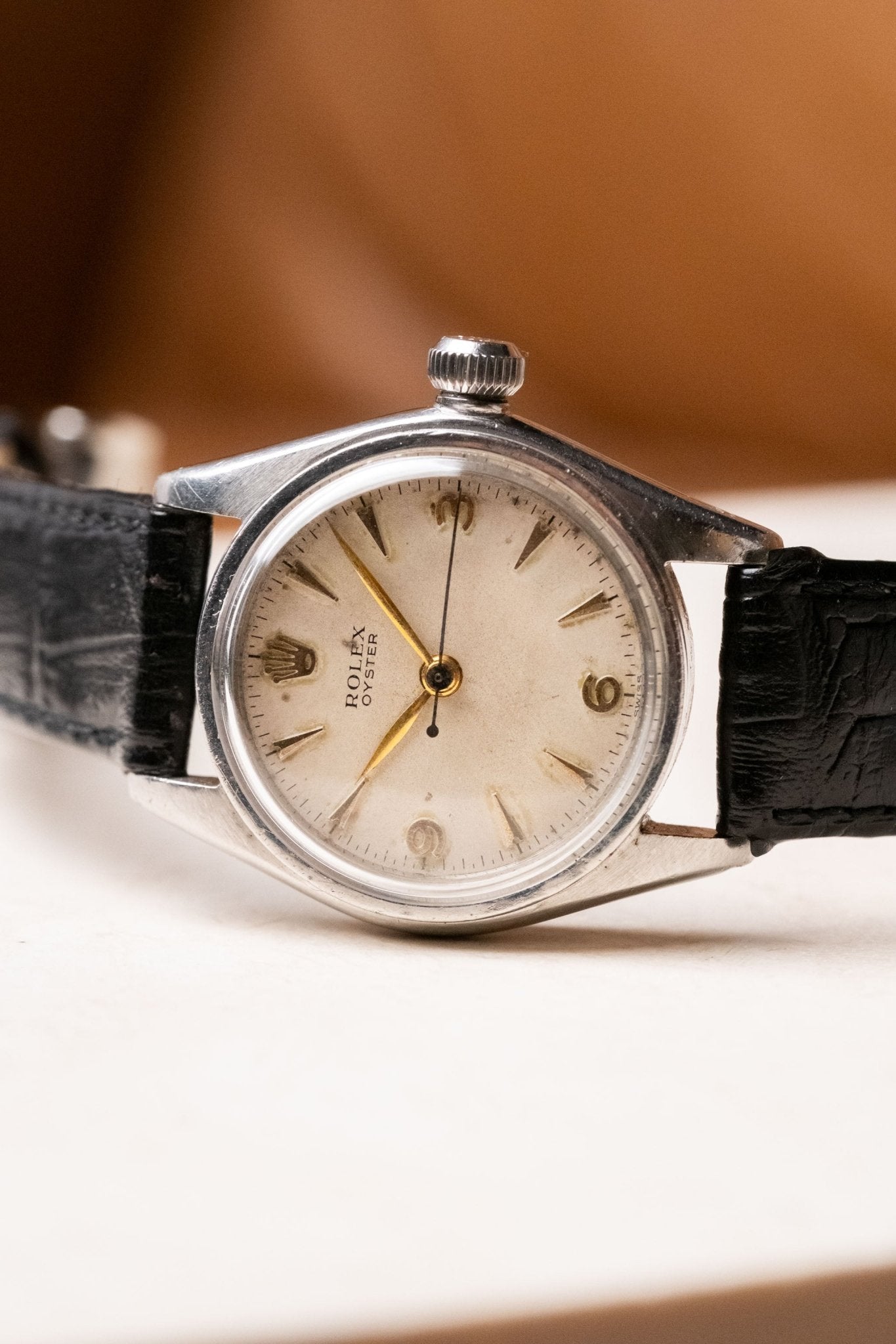 1940s Rolex Oyster White Dial Ref. 2595 Freshly Serviced - Wristory