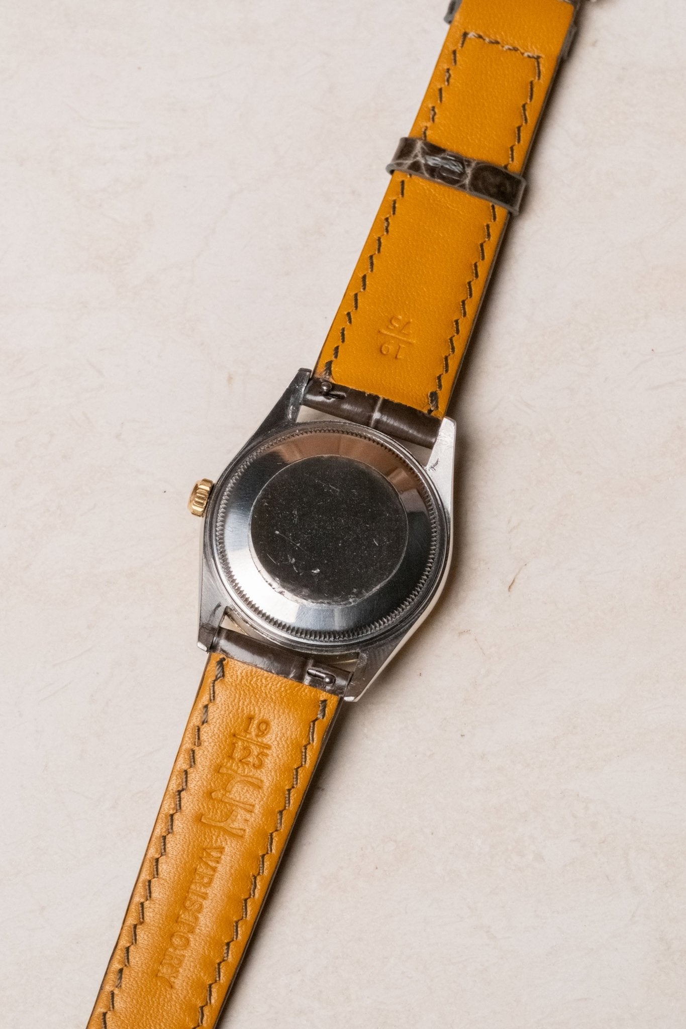 1982 Rolex Oyster-Perpetual Date Champagne 15053 caseback view