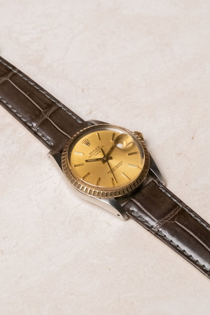 1982 Rolex Oyster-Perpetual Date Champagne 15053 dial detail close-up