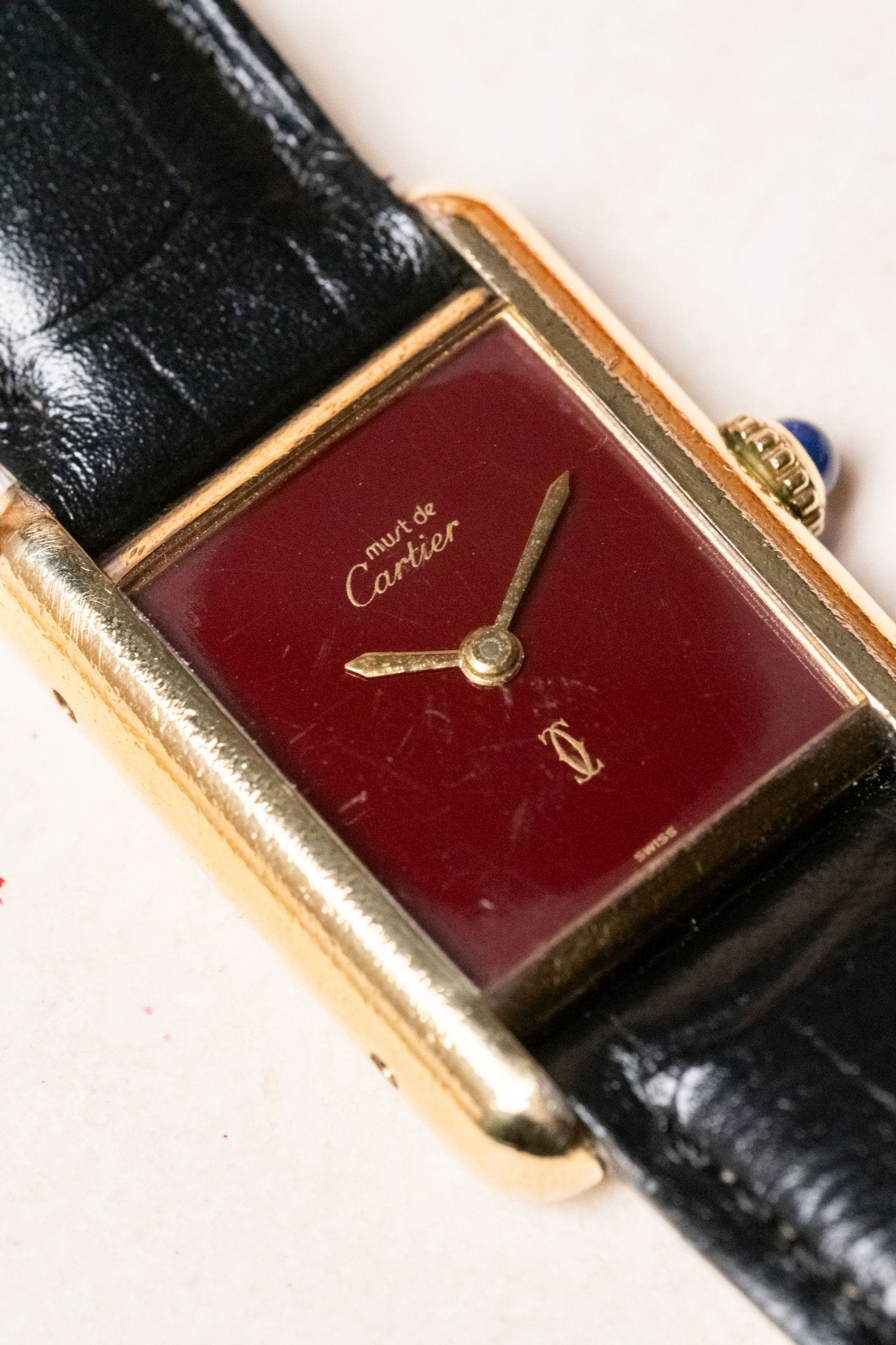 1990s Cartier Tank Must de Cartier Vermeil SM Burgundy Dial Ref. 3013201 - Wristory