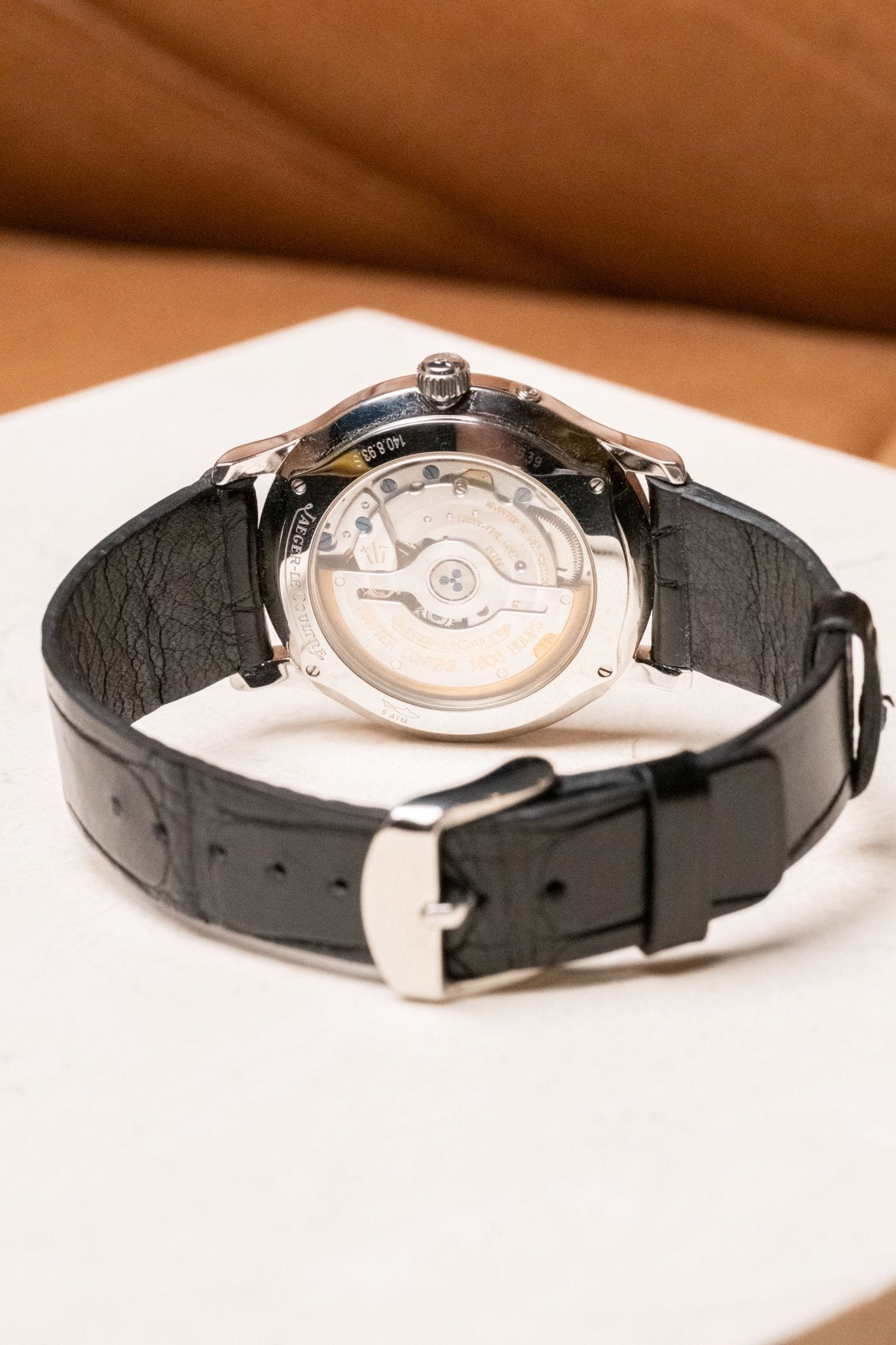 1990s Jaeger-LeCoultre Master Control Automatic Black Dial “Automatique” 140.8.93 caseback view
