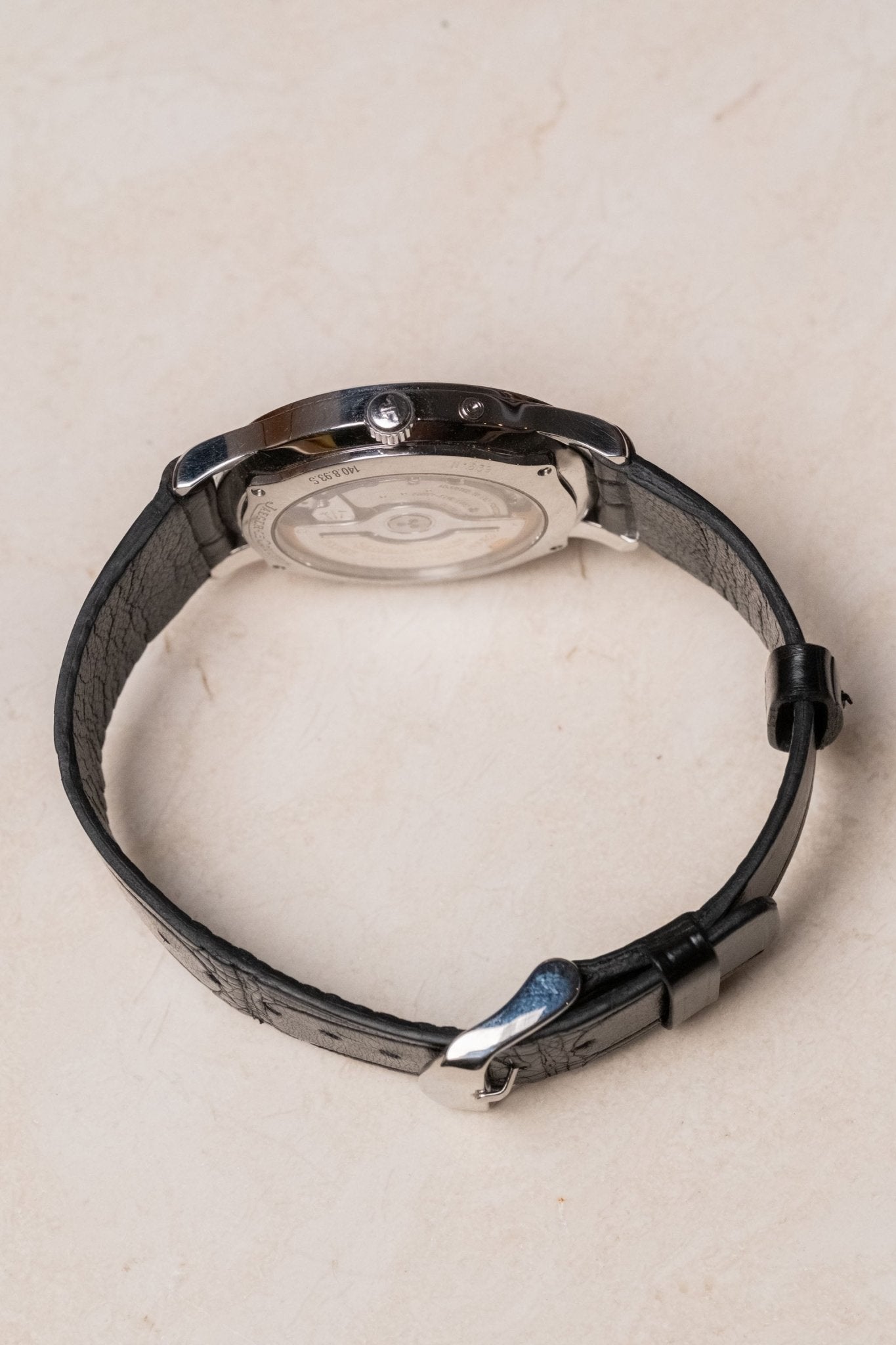 1990s Jaeger-LeCoultre Master Control Automatic Black Dial “Automatique” 140.8.93 case profile side view