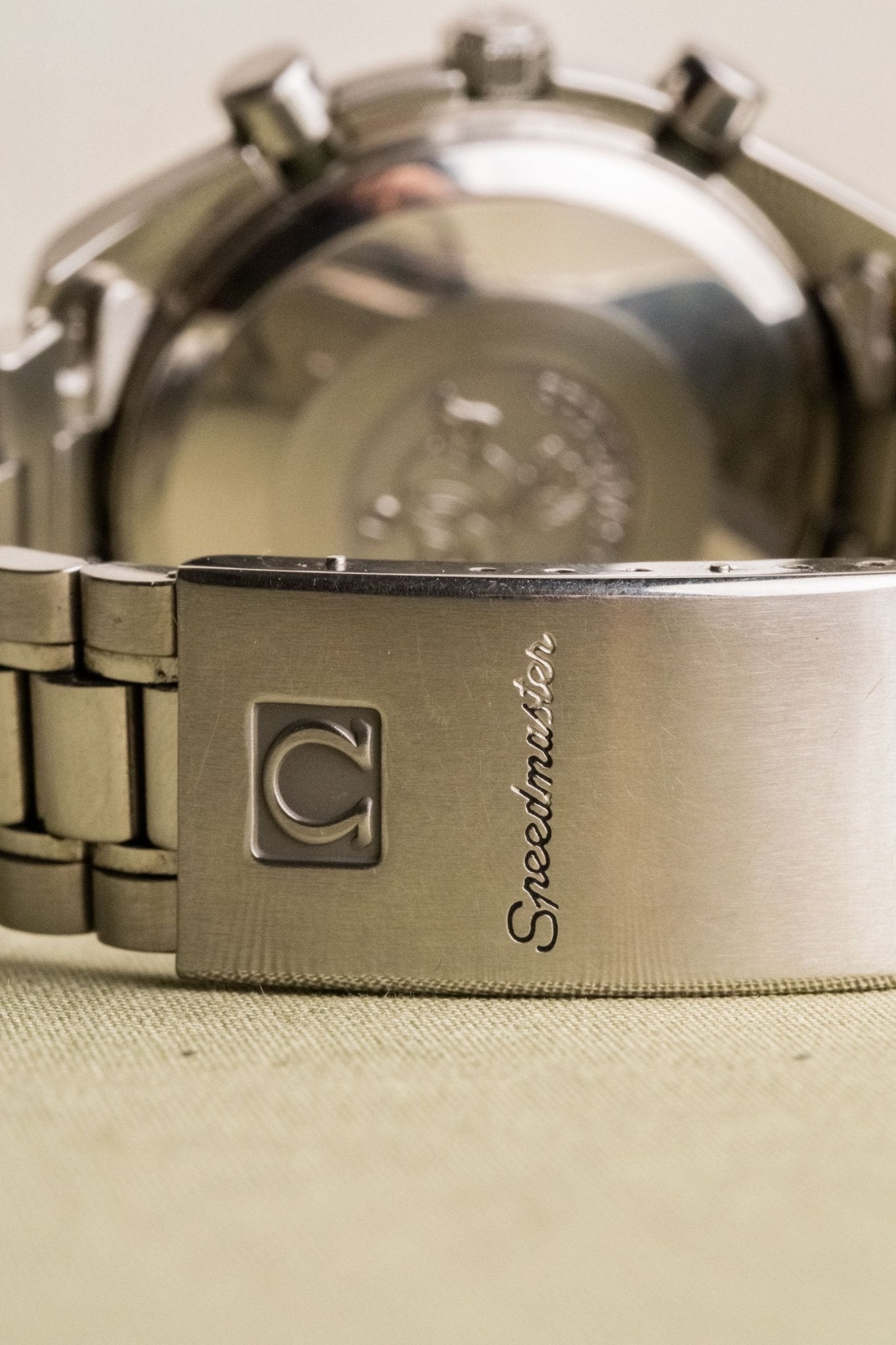 1994 Omega Speedmaster Date 3511.5 Details