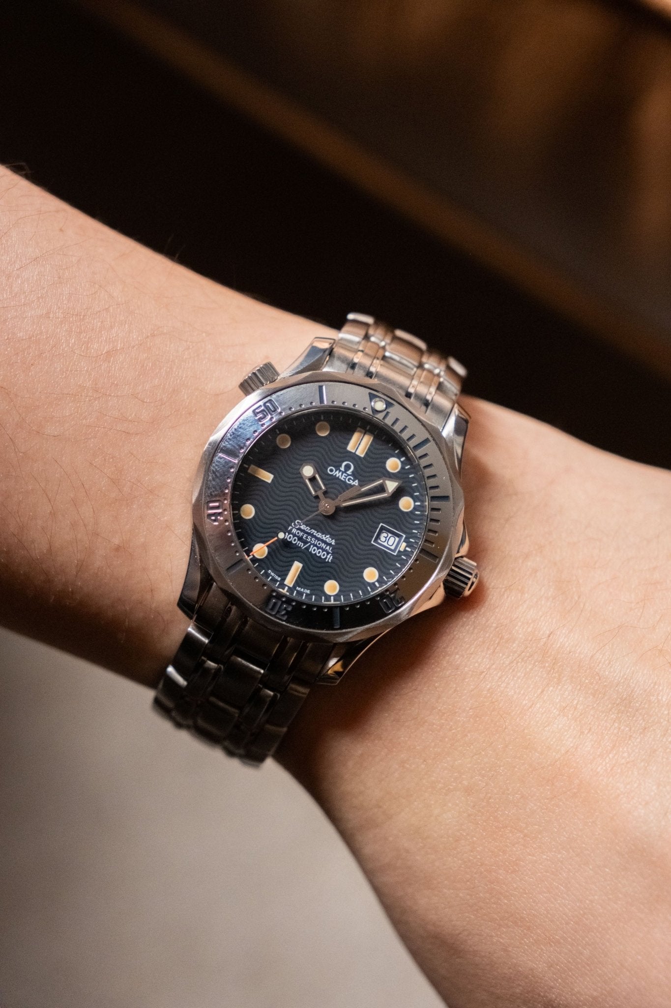 1995 OMEGA Seamaster Diver 300M Professional Mid Size 36mm Quartz Date Ref 2562.80 - Wristory