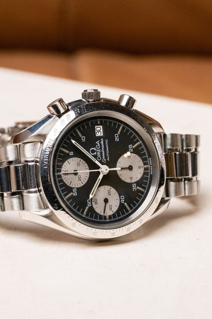 1995 OMEGA Speedmaster Date Chronograph 3511.5 dial detail close-up