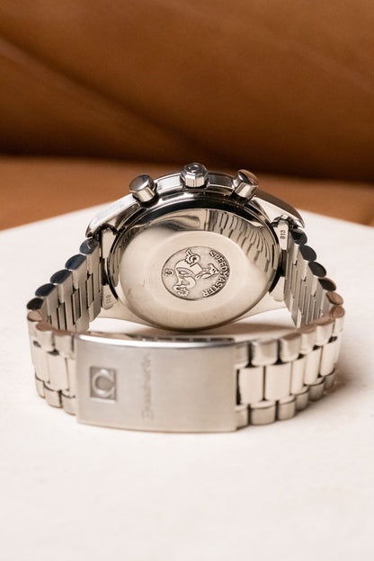 1995 OMEGA Speedmaster Date Chronograph 3511.5 caseback view