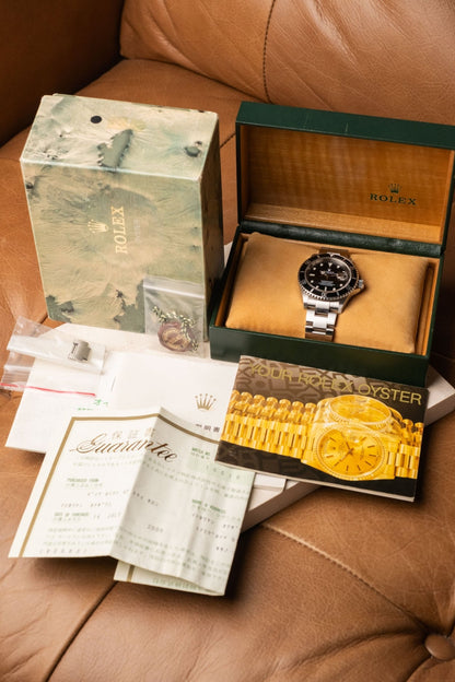 2000 Rolex Submariner Date "A Serial" Ref. 16610 - Wristory