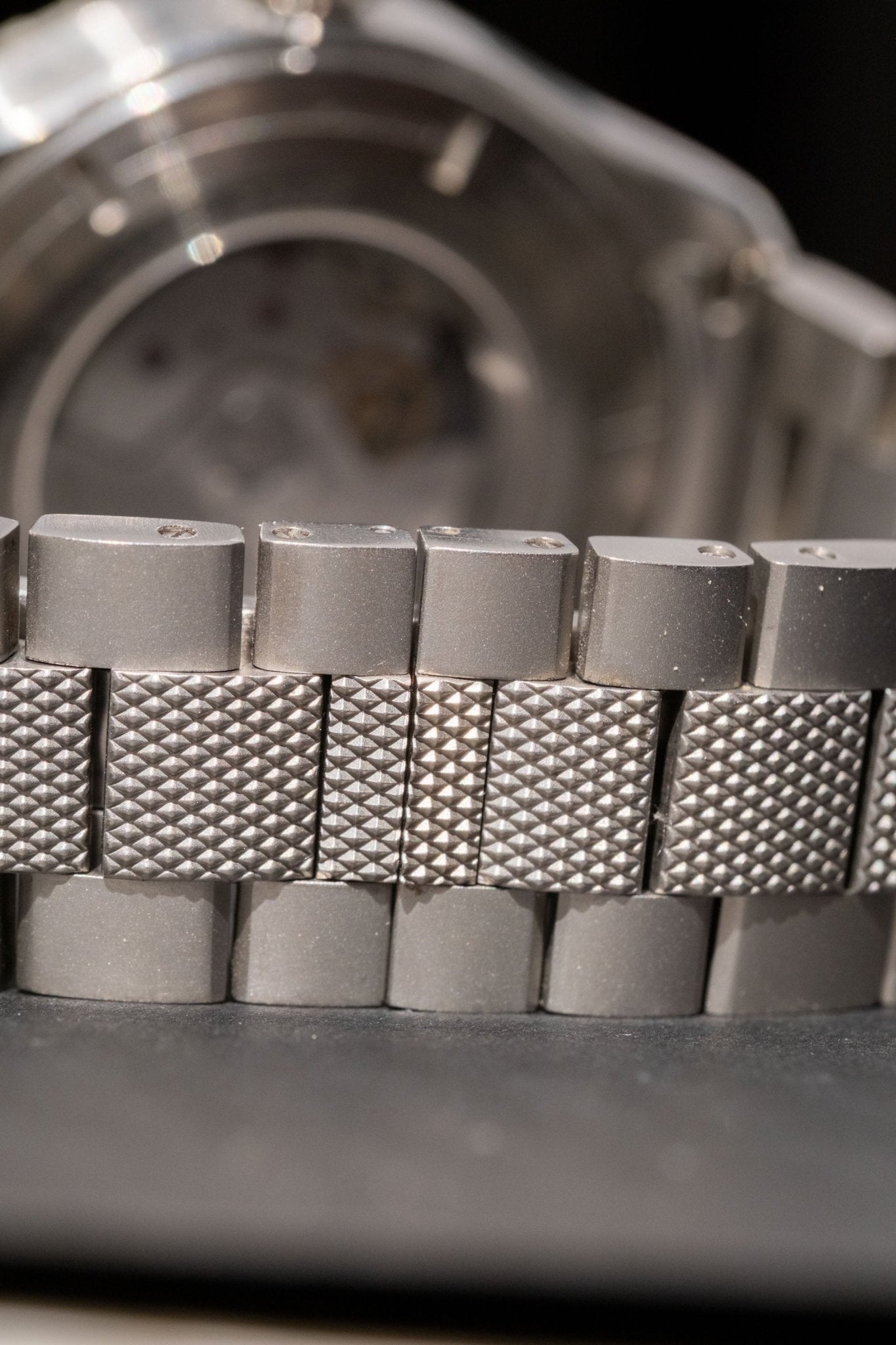 2000 Zenith Defy Classic HMS Black Dial - Wrist Story Pty Ltd