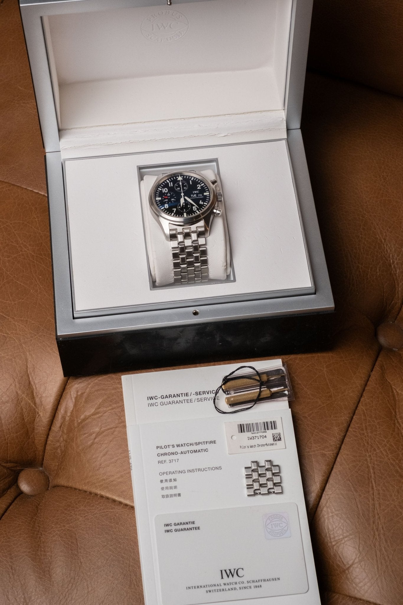 2007 IWC Schaffhausen Pilot’s Watch Chronograph IW371704 full set box and papers