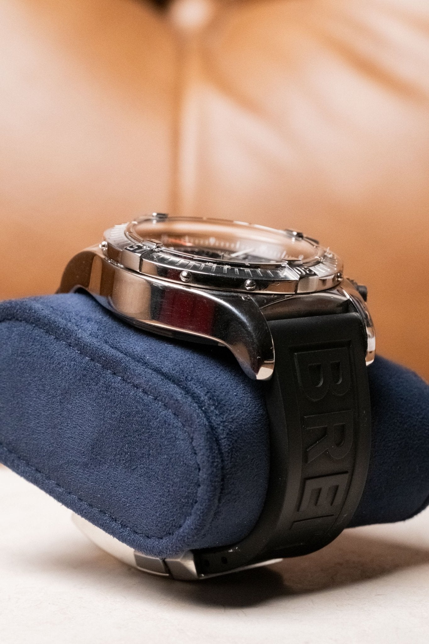 2010 Breitling Super Avenger Ref A1337011/B907 - Wristory
