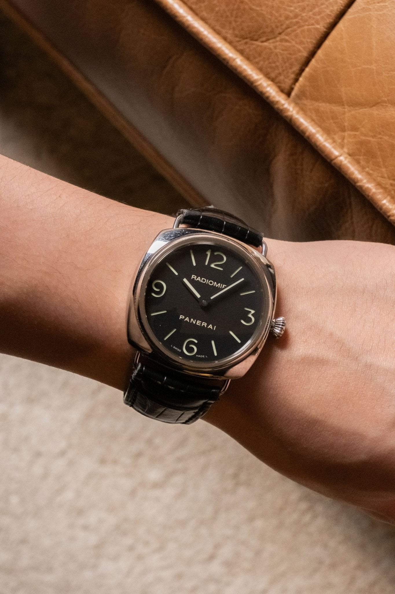 2010 Officine Panerai Radiomir “Sandwich Dial” PAM 00210 dial detail close-up