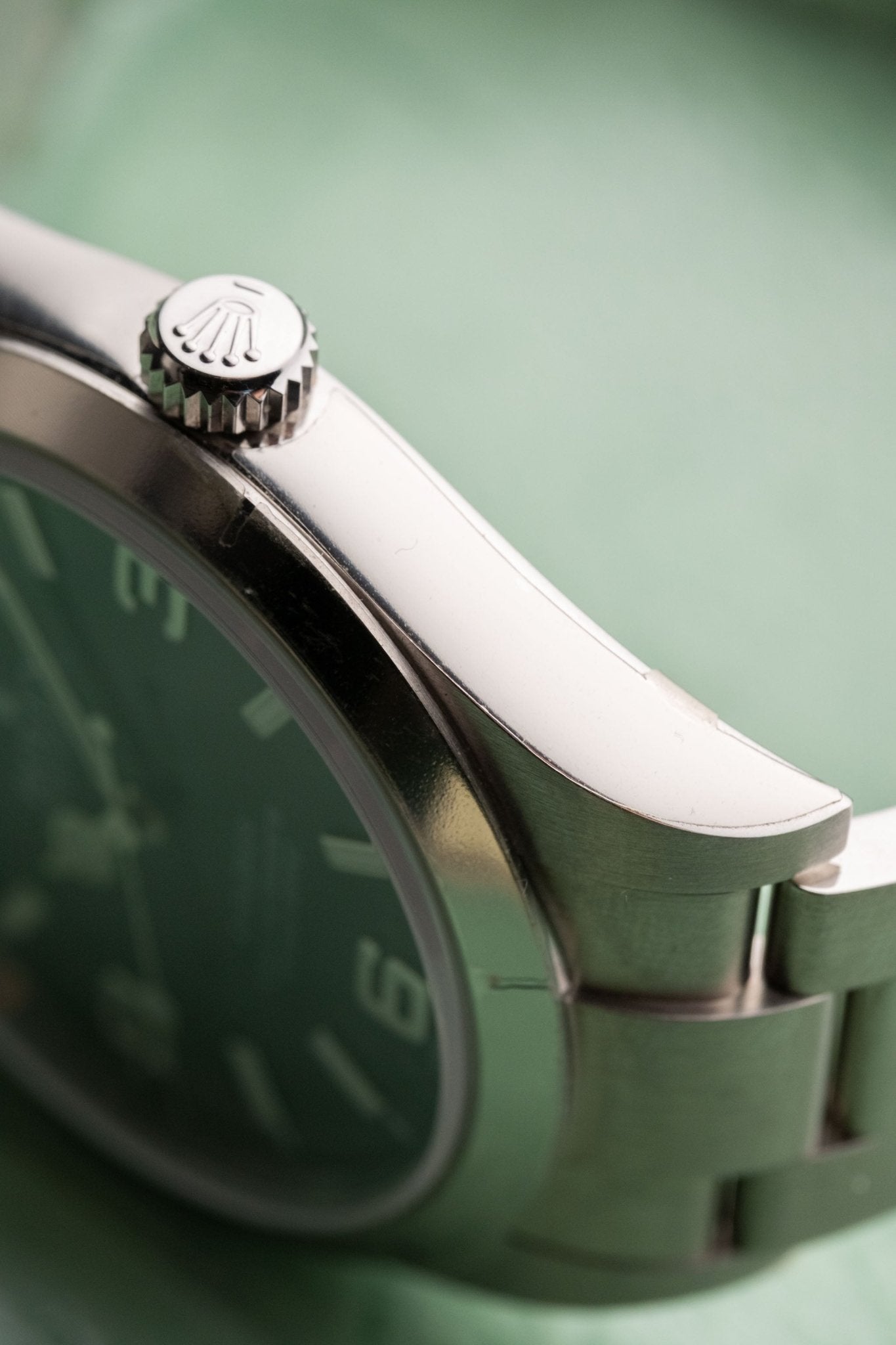 2011 Rolex Explorer 214270 Mark 1 case profile side view