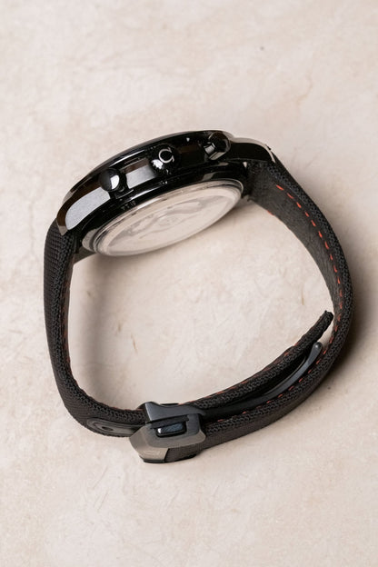 2014 OMEGA Speedmaster Ceramic OG “Dark Side of the Moon” 311.92.44.51.01.003 case profile side view