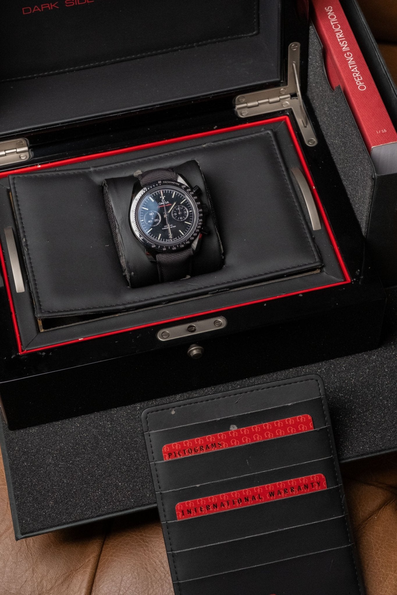 2014 OMEGA Speedmaster Ceramic OG “Dark Side of the Moon” 311.92.44.51.01.003 full set box and papers