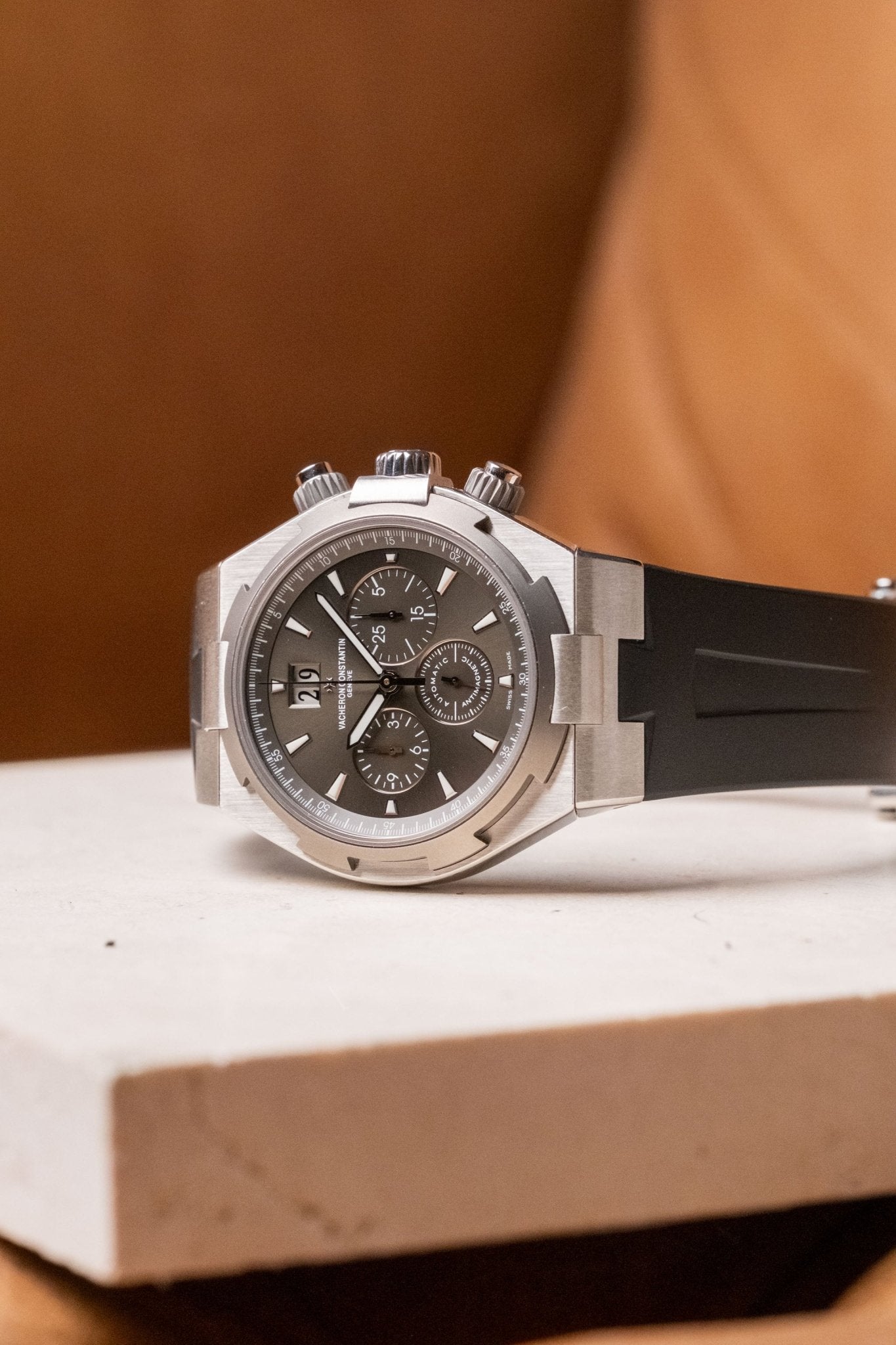 2014 Vacheron Constantin Overseas Ref. 49150/000W-9501 - Wristory