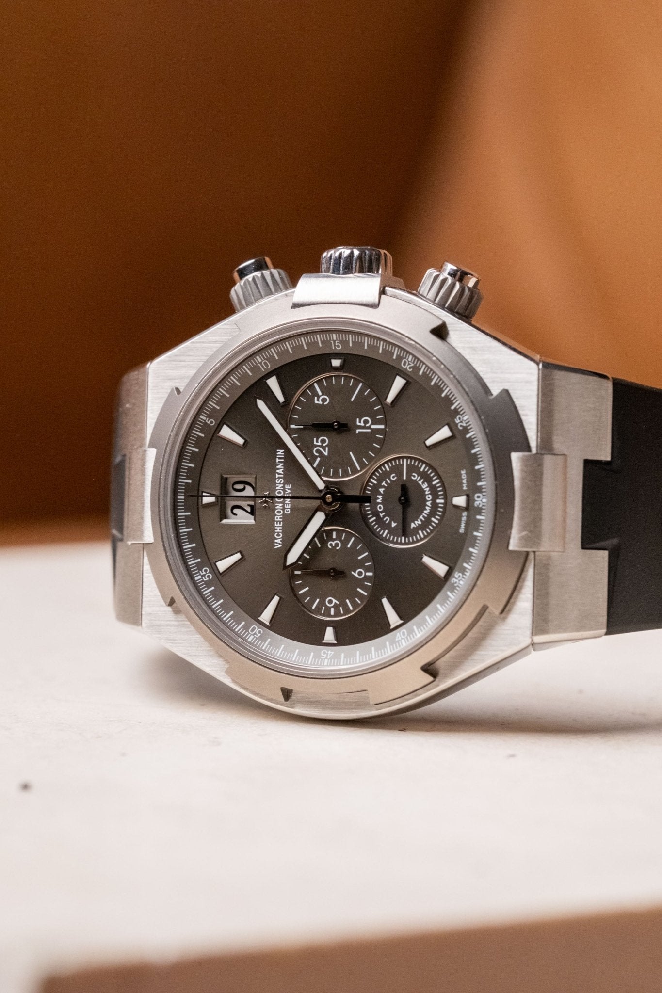 2014 Vacheron Constantin Overseas Ref. 49150/000W-9501 - Wristory
