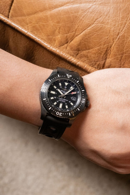 2019 Breitling Superocean 44mm Special Black Steel Case M1739313 Details