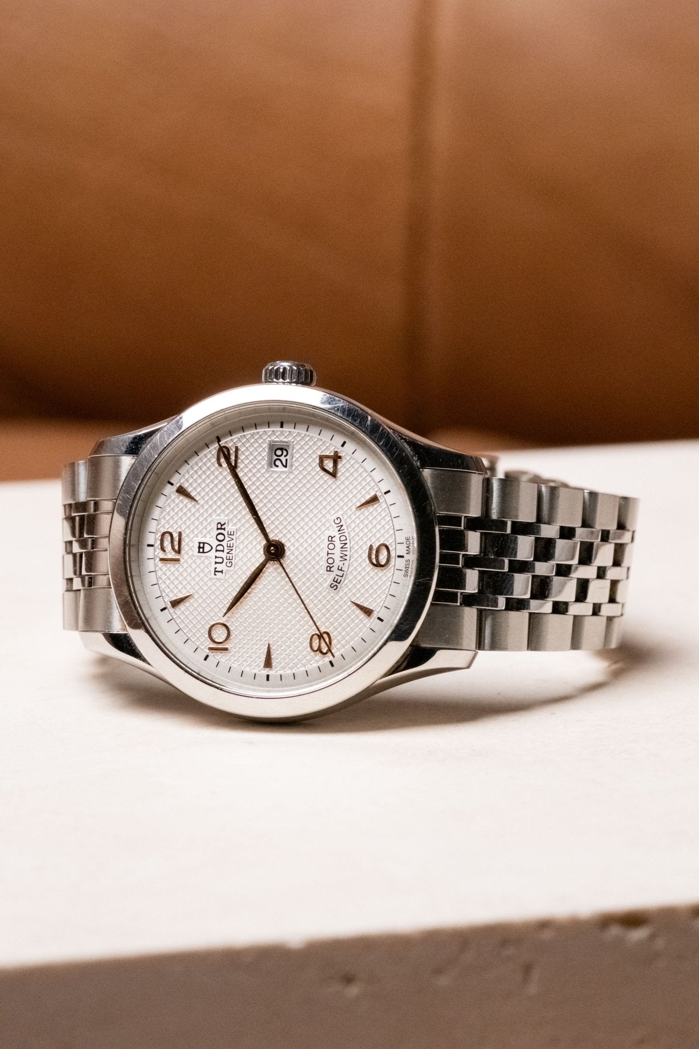 2019 Tudor 1926 Silver on Gold M91450-0001 dial detail close-up
