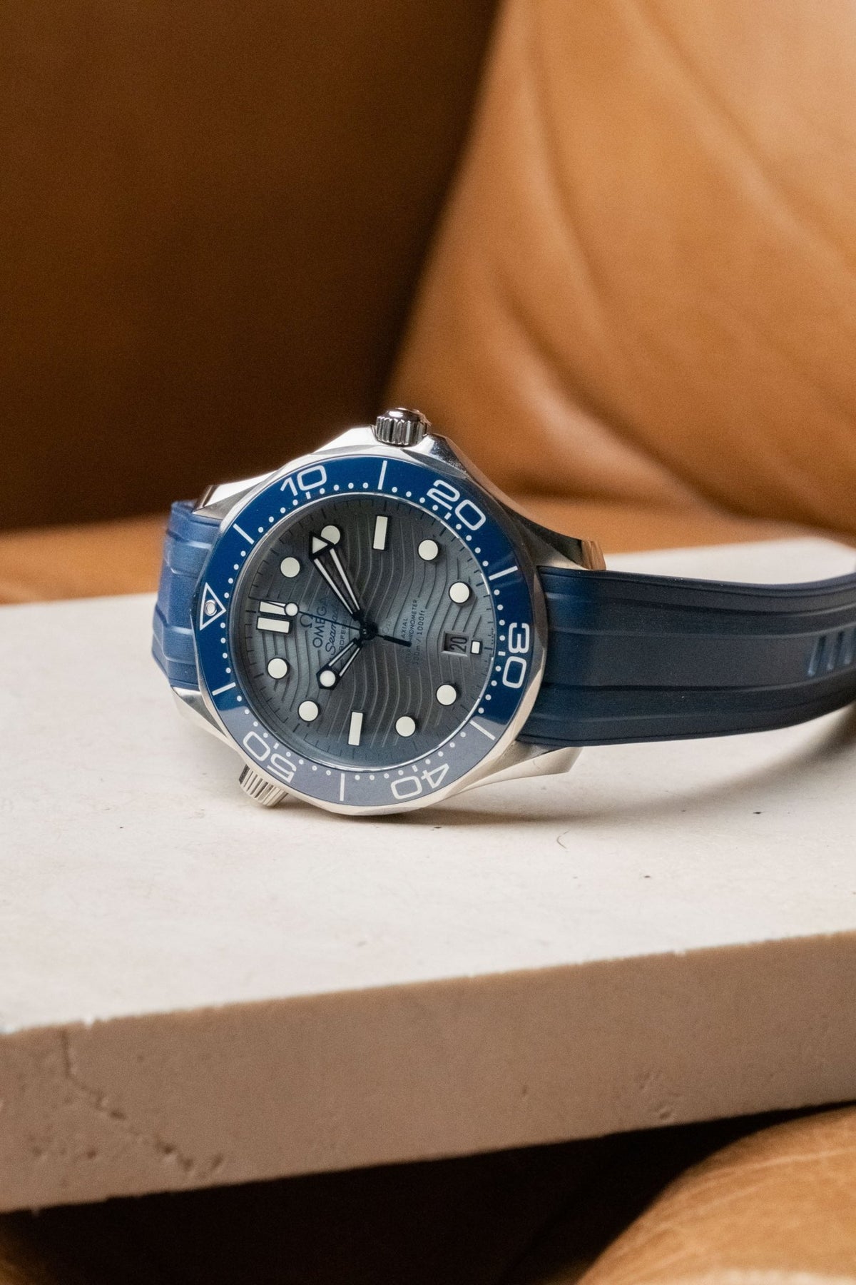 2020 Omega Seamaster Diver 300M Gray Dial 210.32.42.20.06.001 - Wristory