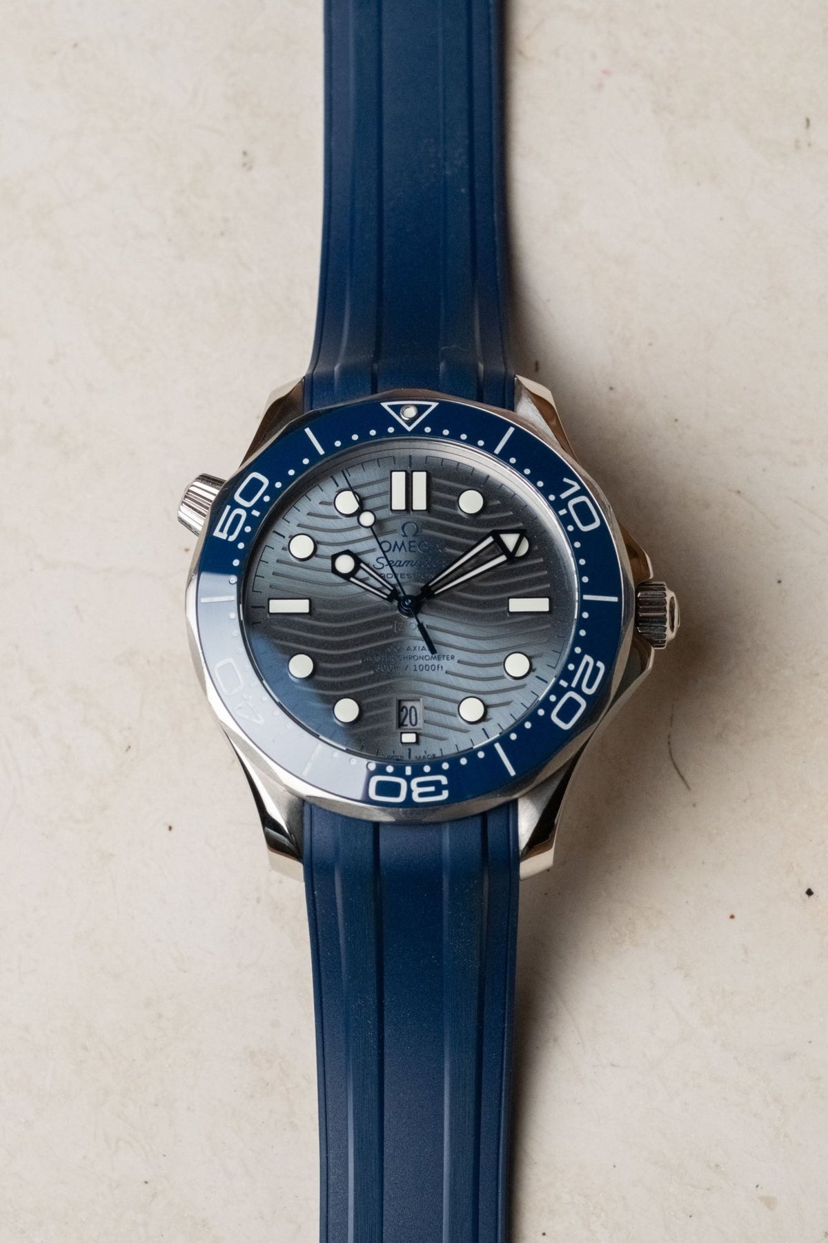 2020 Omega Seamaster Diver 300M Gray Dial 210.32.42.20.06.001 - Wristory