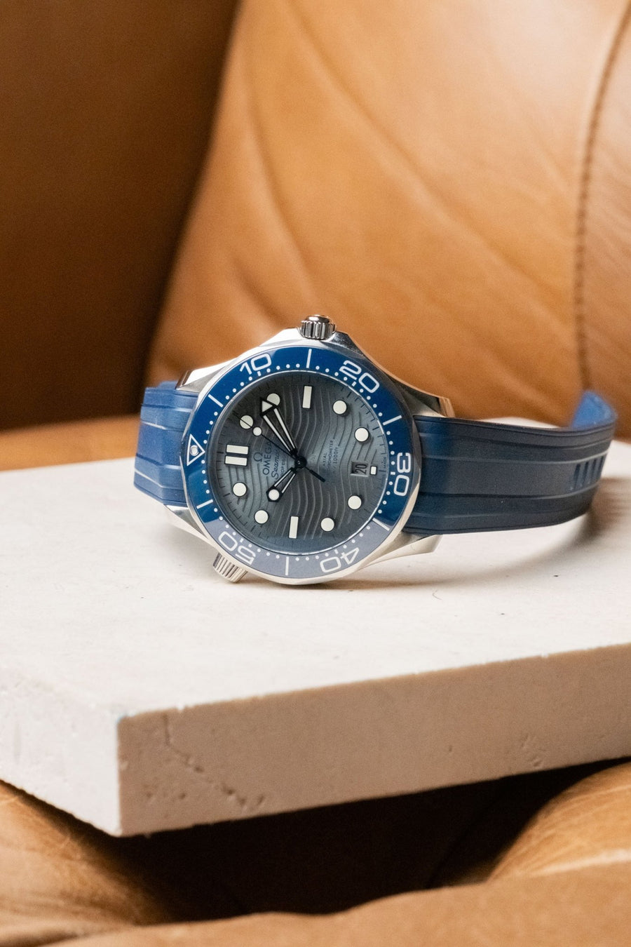 2020 Omega Seamaster Diver 300M Gray Dial 210.32.42.20.06.001 - Wristory