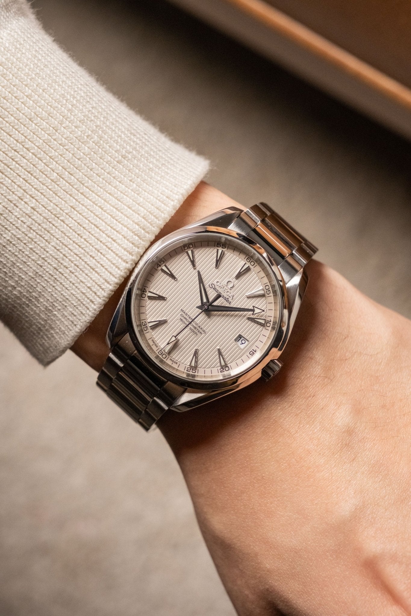 2021 Omega Aqua Terra Silver Teak Ref. 231.10.42.21.02.003 - Wristory