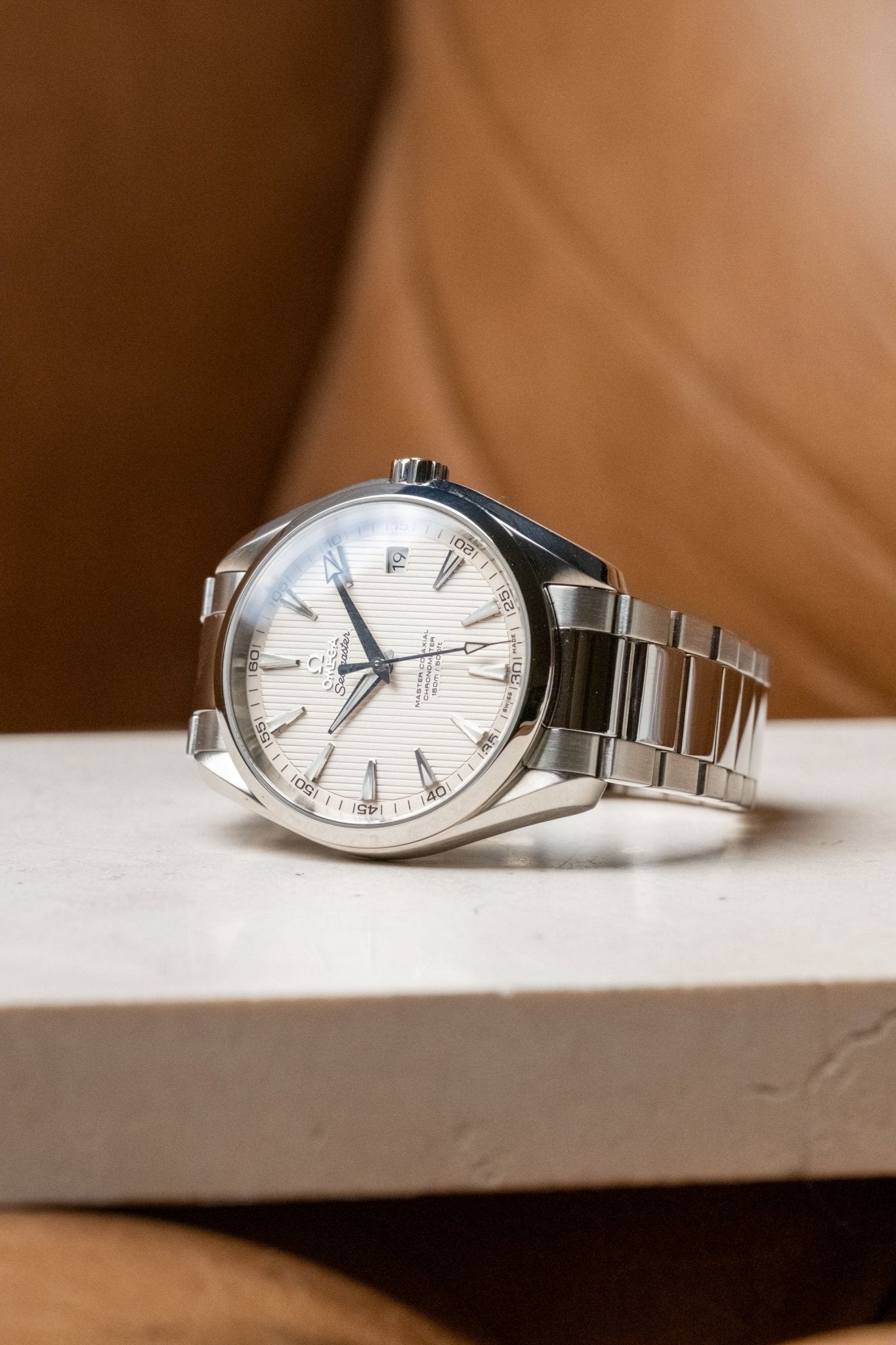 2021 Omega Aqua Terra Silver Teak Ref. 231.10.42.21.02.003 - Wristory
