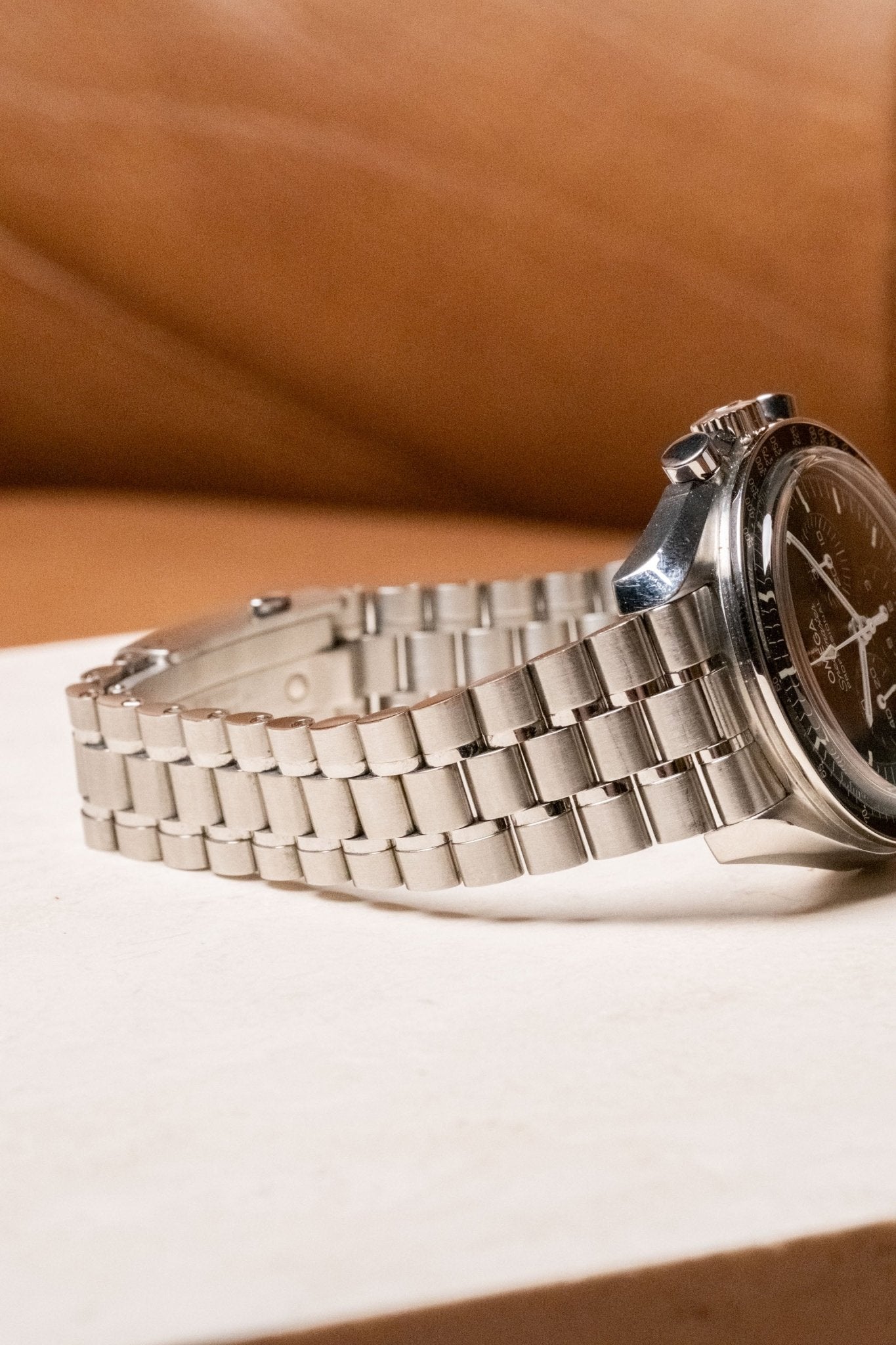 2021 Omega Speedmaster Professional Moonwatch Sapphire Sandwich 310.30.42.50.01.002 Details