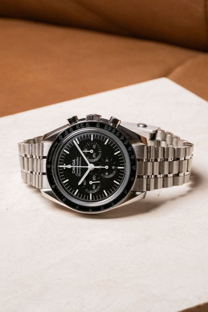 2021 Omega Speedmaster Professional Moonwatch Sapphire Sandwich 310.30.42.50.01.002 Details