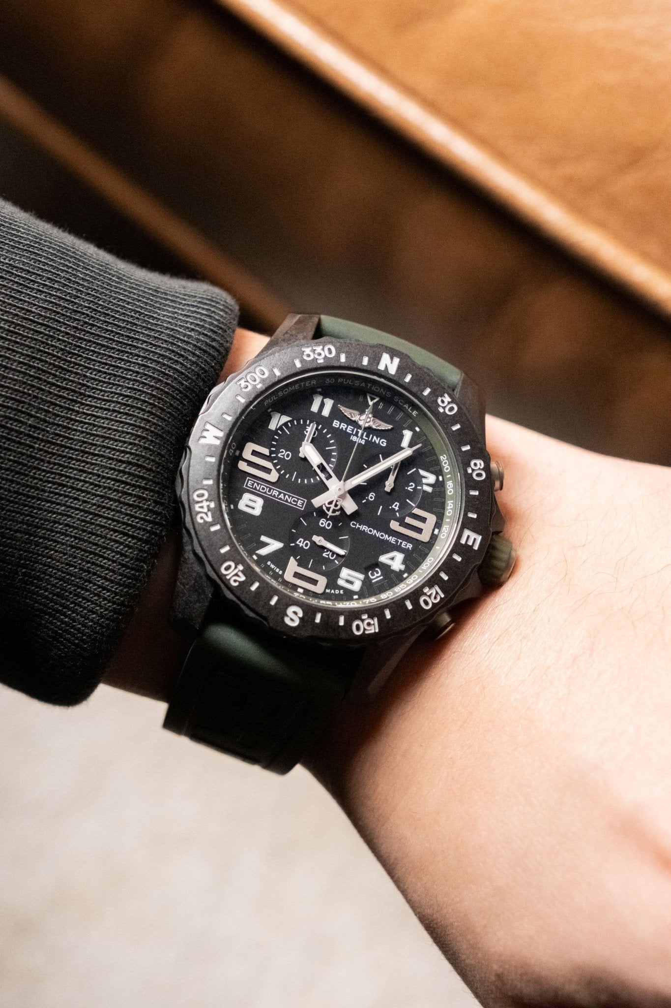 2022 Breitling Endurance Pro 44 X28310D31B1S1 Fullset - Wristory