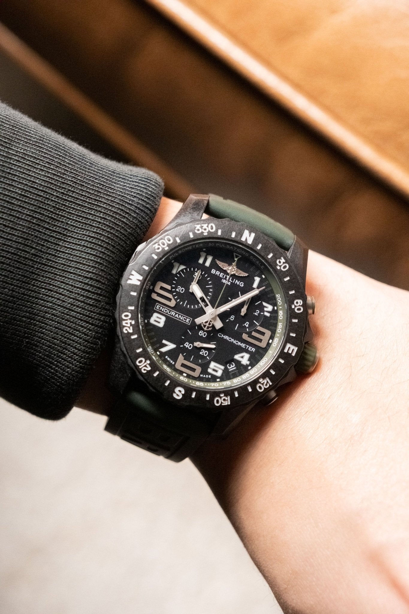 2022 Breitling Endurance Pro 44 X28310D31B1S1 Fullset - Wristory