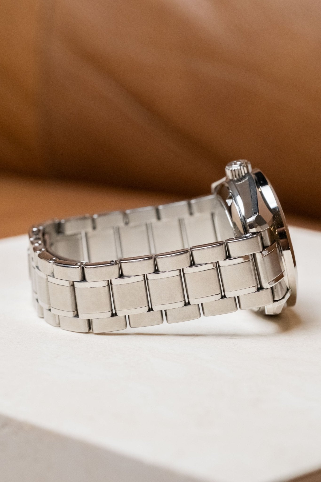 2022 Grand Seiko Heritage Collection GMT Asia Limited Edition SBGJ253 Details