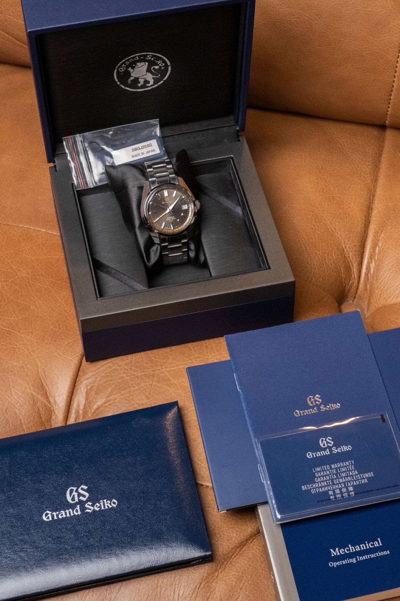 2022 Grand Seiko Heritage Collection GMT Asia Limited Edition SBGJ253 full set box and papers