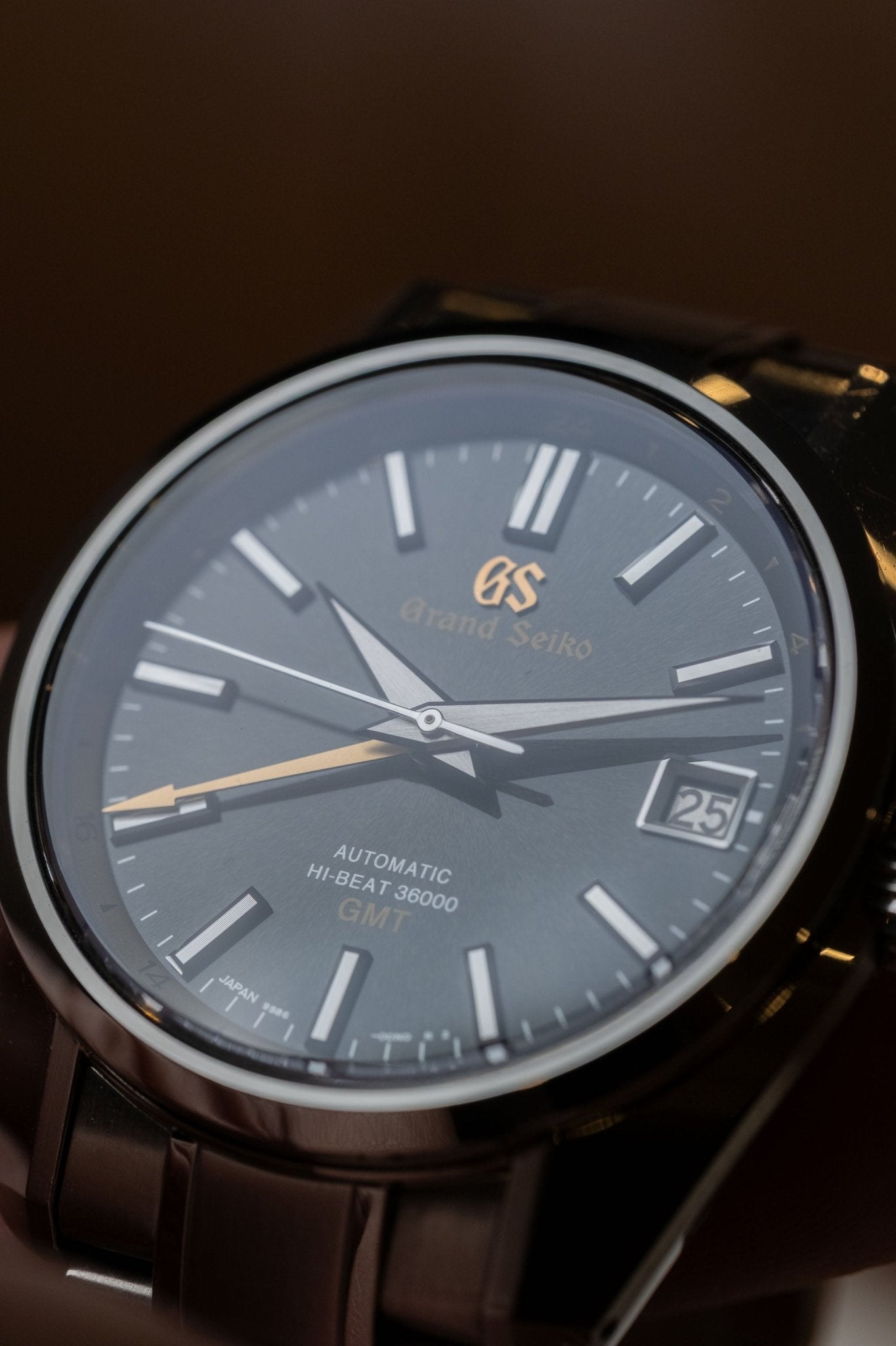 2022 Grand Seiko Heritage Collection GMT Asia Limited Edition SBGJ253 dial detail close-up
