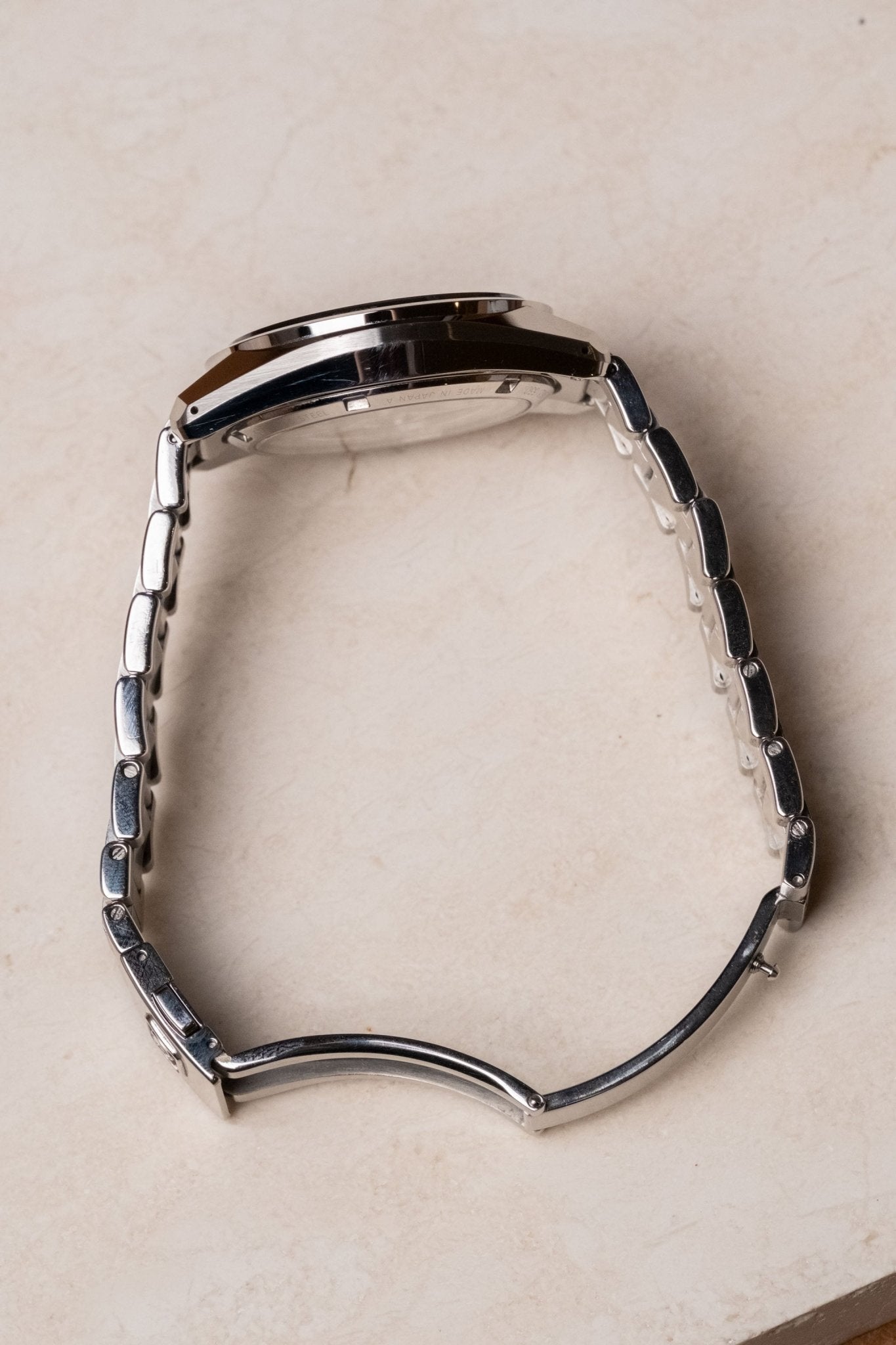 2022 Grand Seiko Heritage Collection 'Orbit' Hi-Beat 44GS 55th Anniversary Limited Edition No.462/550 SLGH009G case profile side view
