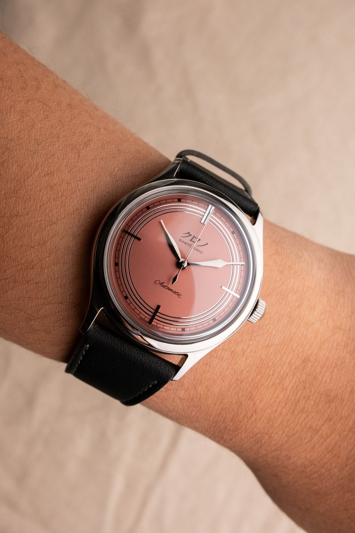 2022 Kurono Tokyo Special Edition Anniversary "TOKI" dial detail close-up