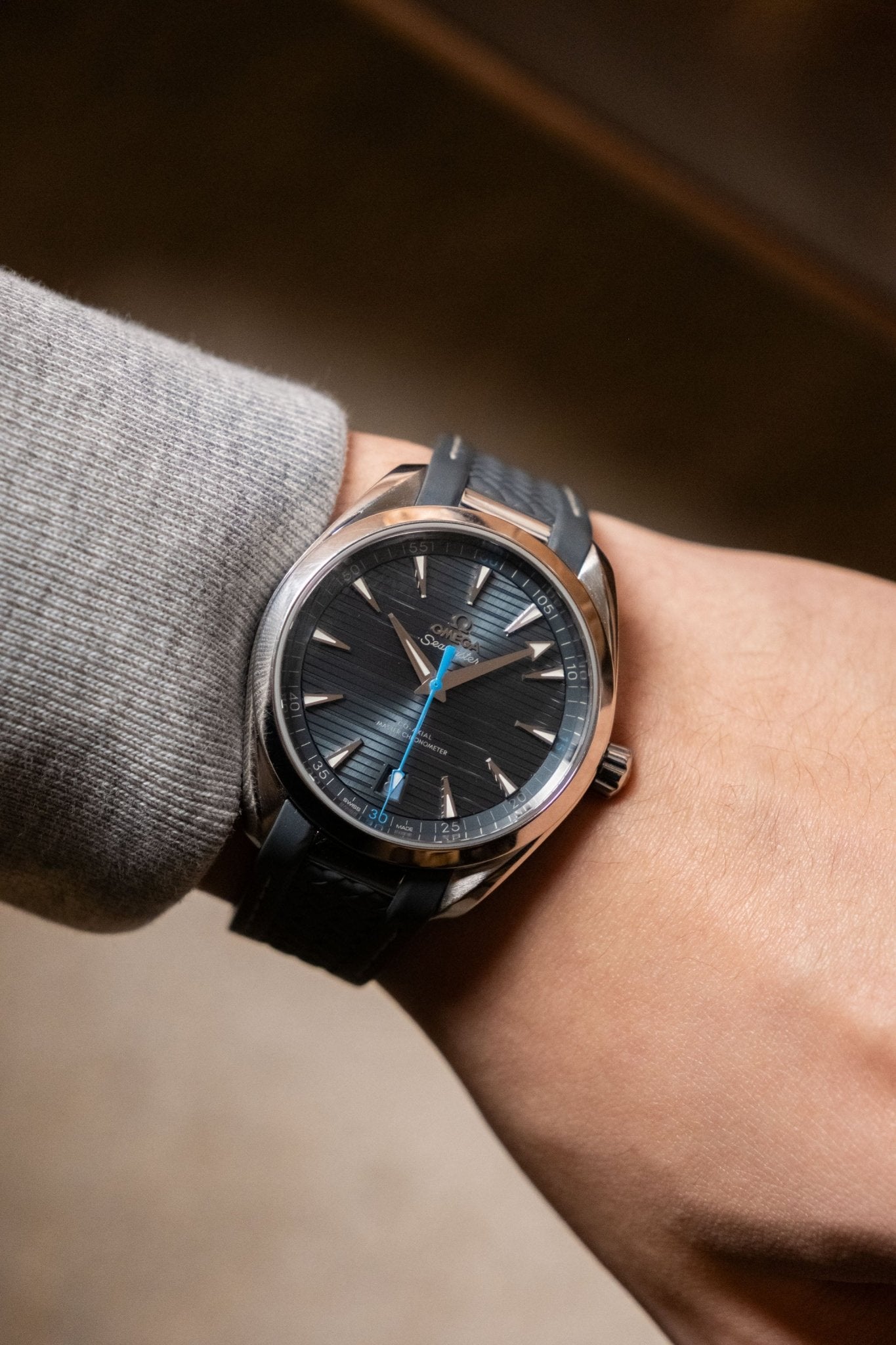 2022 OMEGA Seamaster Aqua Terra “Blue Horizontal” Dial 220.12.41.21.03.002 - Wristory