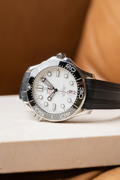 2022 Omega Seamaster Diver 300M 210.32.42.20.04.001 - Wristory