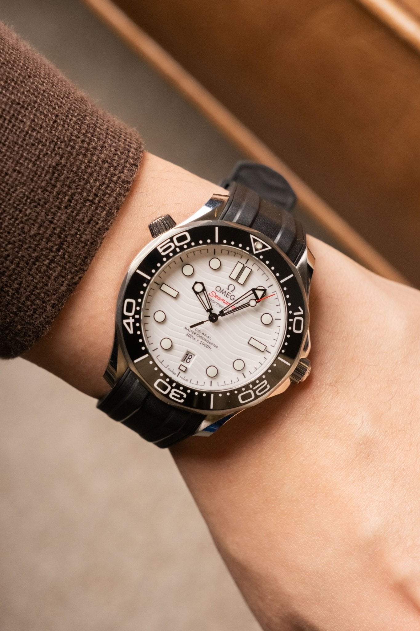 2022 Omega Seamaster Diver 300M 210.32.42.20.04.001 - Wristory