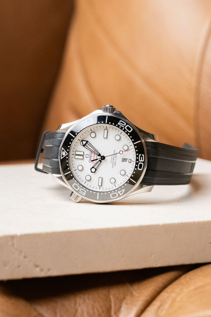 2022 Omega Seamaster Diver 300M 210.32.42.20.04.001 - Wristory