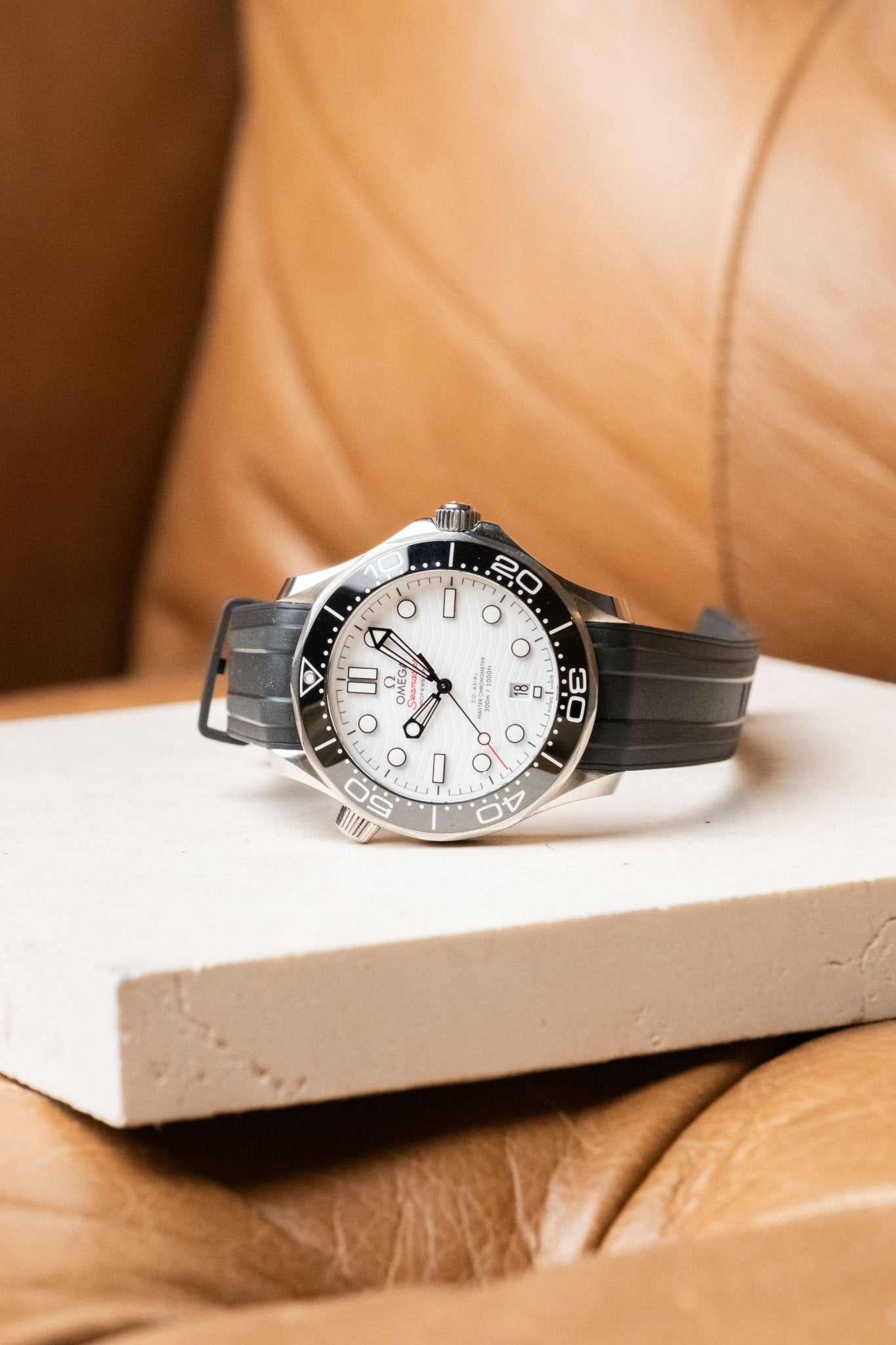 2022 Omega Seamaster Diver 300M 210.32.42.20.04.001 - Wristory